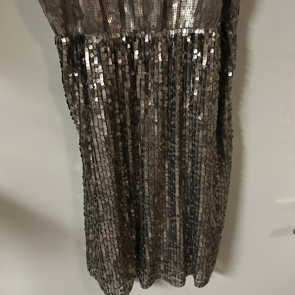 Like new sequins dress - perfect for a party or birthday girl! - Picture 3 of 5